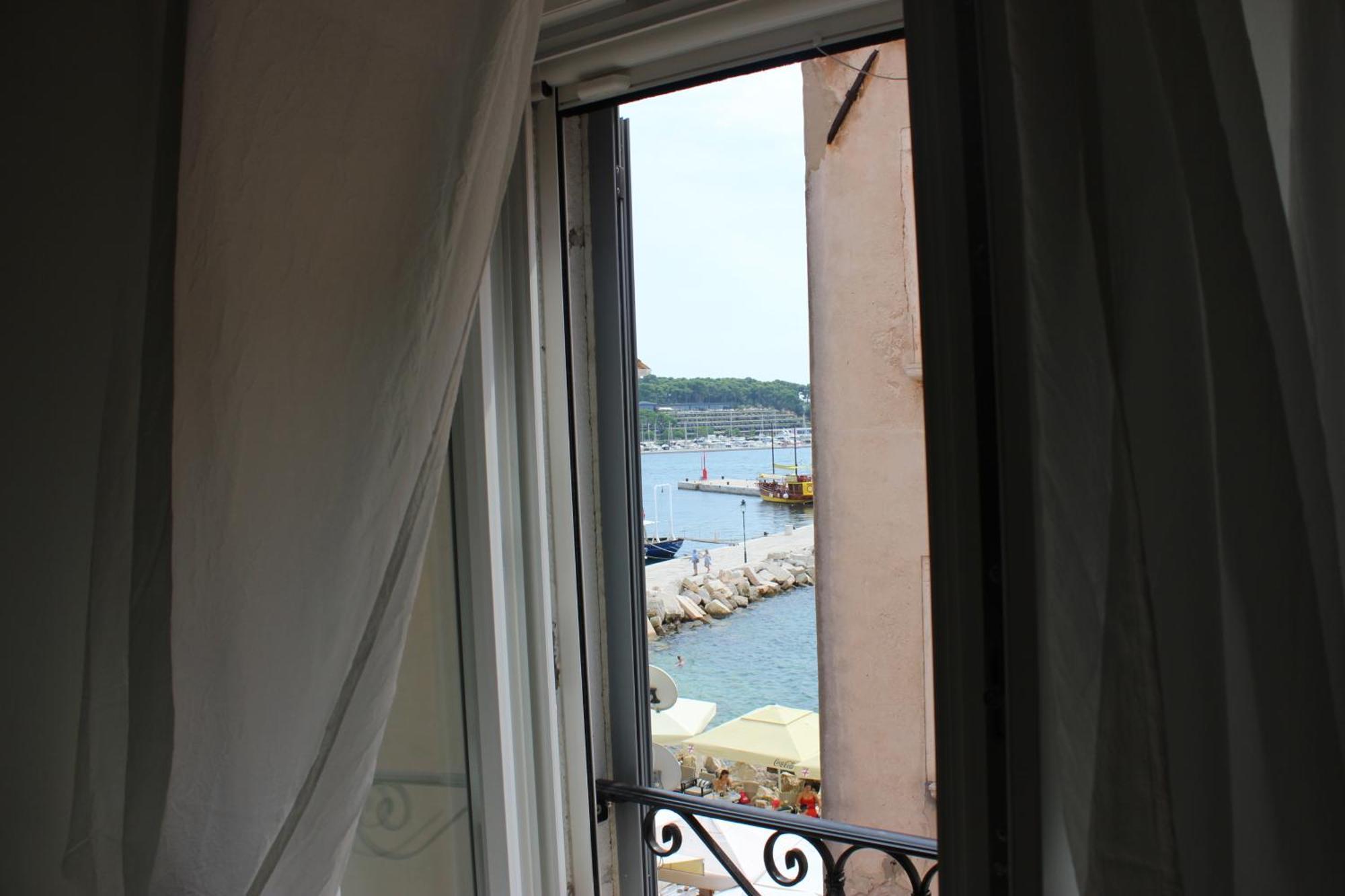 Apartman South